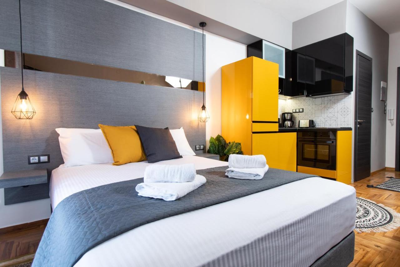 Downtown Luxury Boutique Suites : The Yellow Suite Thessaloníki Ngoại thất bức ảnh